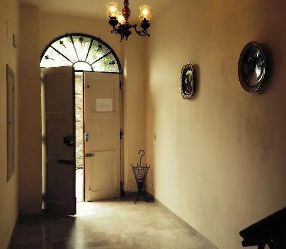 アパート Tre Girasoli モンテ・サン・サヴィーノ