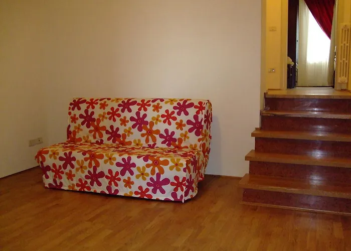 アパート Tre Girasoli