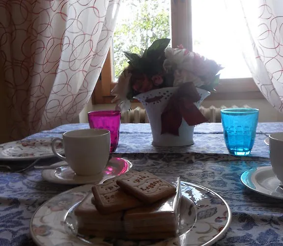 アパート Tre Girasoli