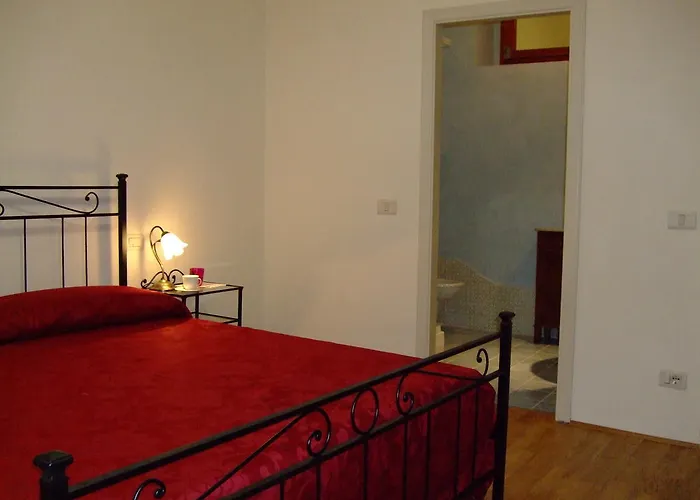 アパート Tre Girasoli